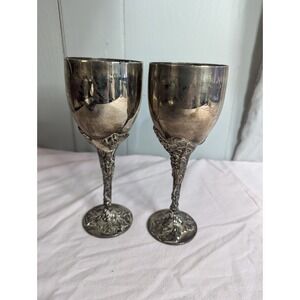 2 Vintage Godinger Silver Art Co Wine Glass Goblet Flute Grapes Vines Gothic